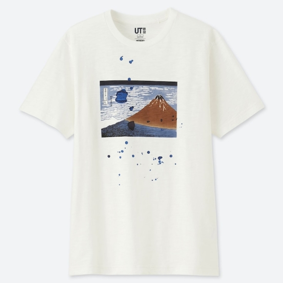 Uniqlo Other - Uniqlo Hokusai Blue White T Shirt Large Like New